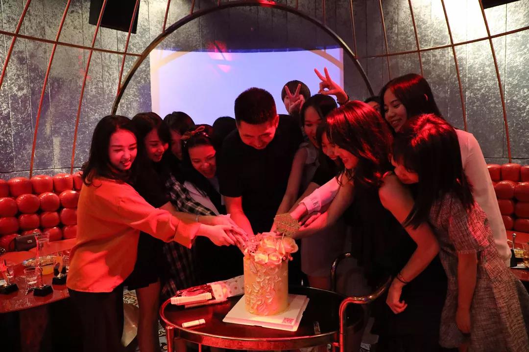 中庭網(wǎng)絡(luò)部三周年丨夢之隊，此情待續(xù)